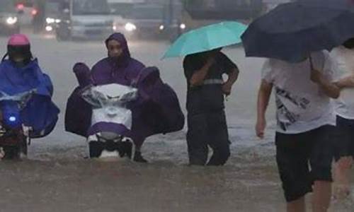 明天高考武汉暴雨_武汉高考倒计时